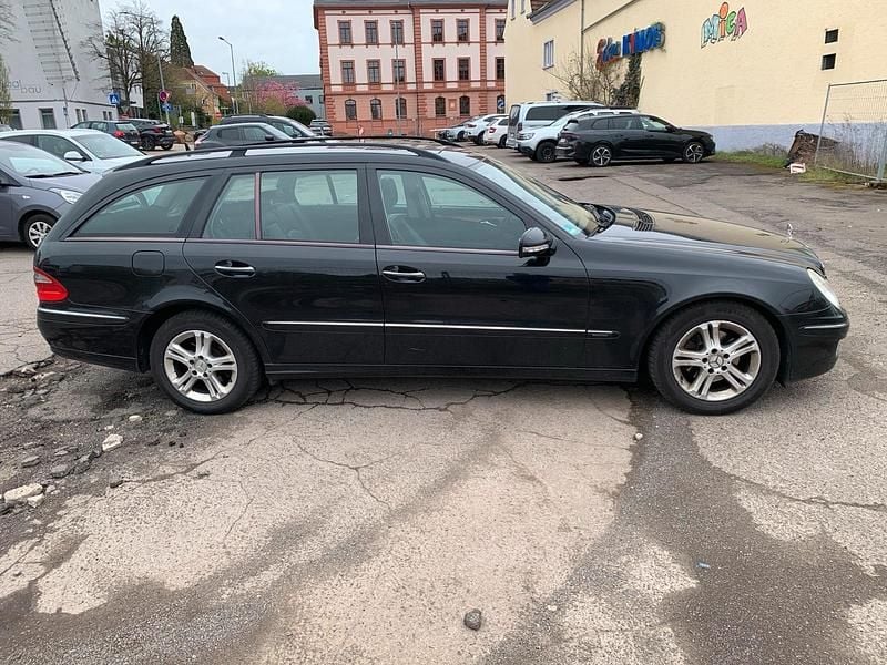 Usata Mercedes E280 190 CV (139 kW) 2007 Station wagon