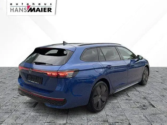 Neu VW Passat R-line 265 PS (194 kW) 2025 Blau Kombi