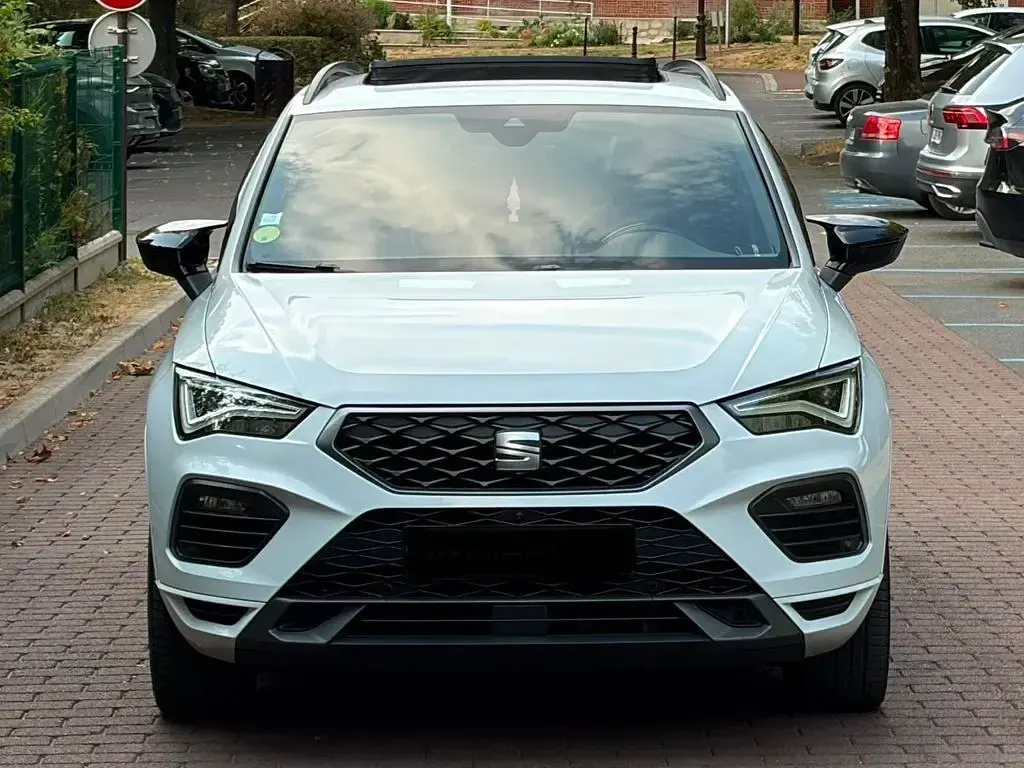 Gebraucht Seat Ateca FR 150 PS (110 kW) 2023 Weiß SUV
