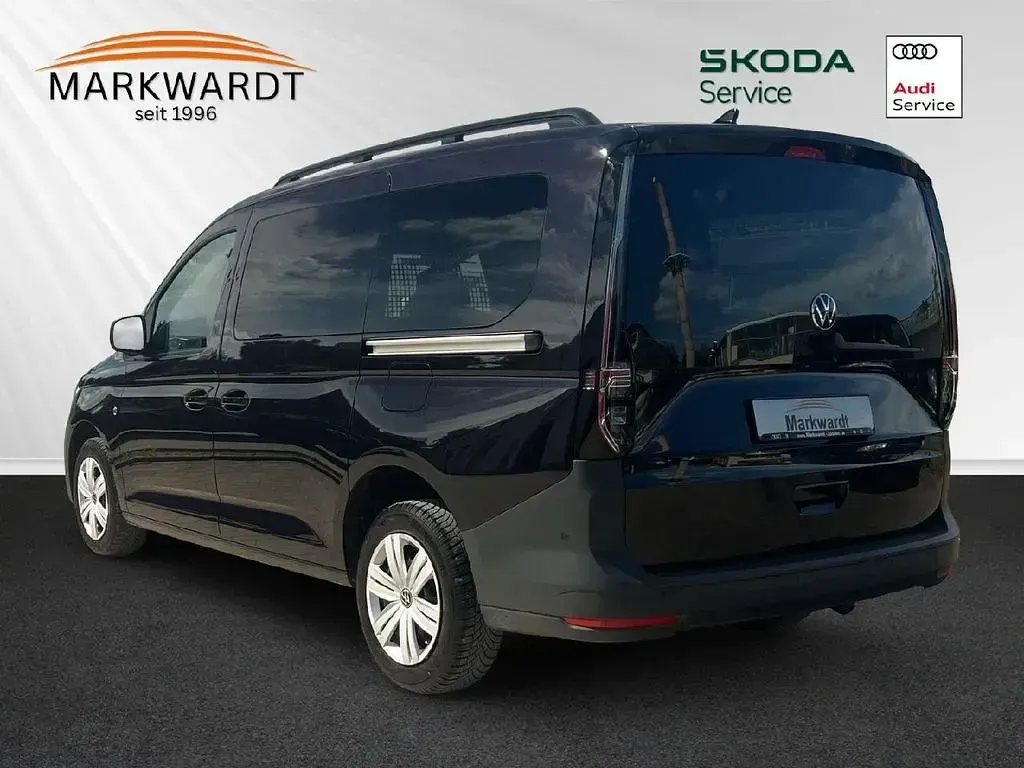 Gebraucht VW Caddy Maxi Basis 116 PS (85 kW) 2024 Schwarz Van / Kleinbus