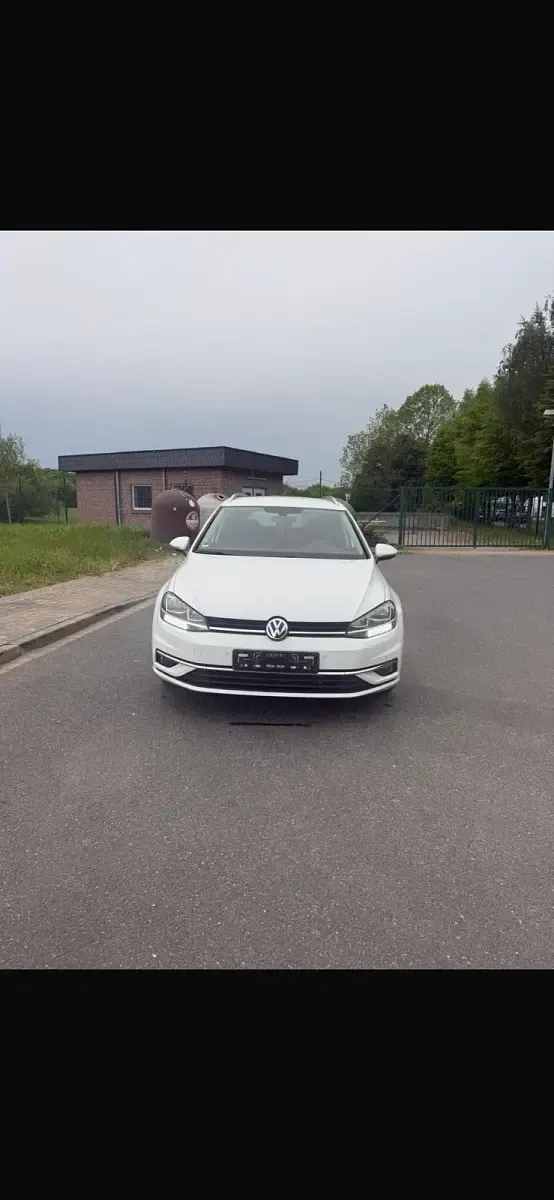 Gebraucht VW Golf VII 115 PS (84 kW) 2017 Weiß Kombi