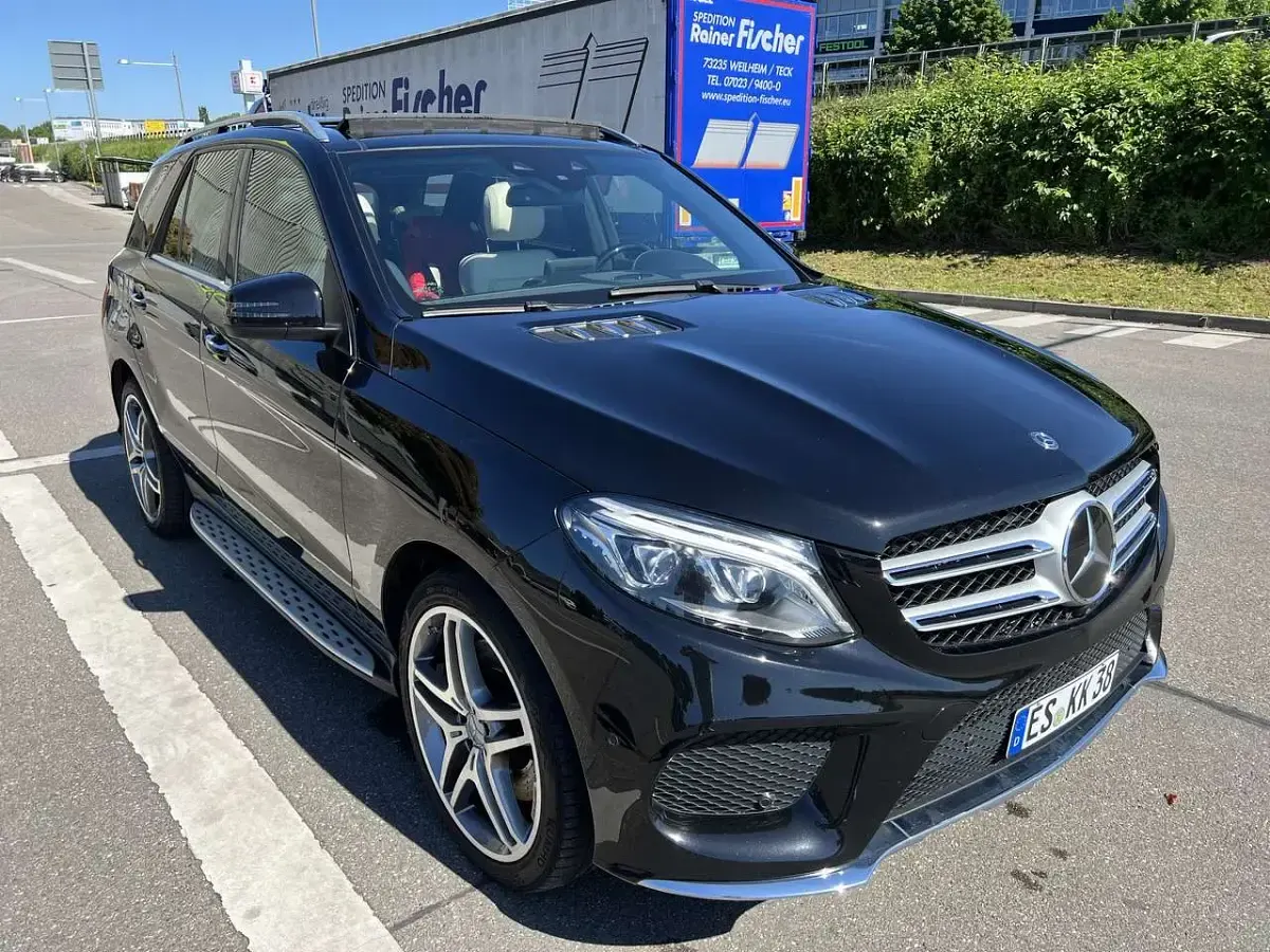 Gebraucht Mercedes GLE500 AMG 455 PS (334 kW) 2017 Schwarz SUV