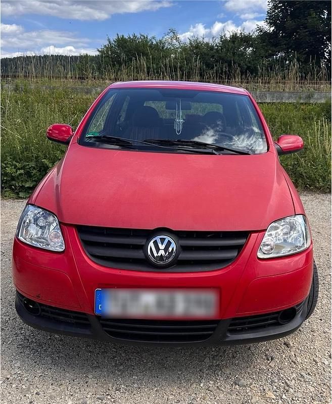 Rot Gebraucht 2005 VW Fox Kleinwagen | 499 € (Superpreis) - Bild 1/2