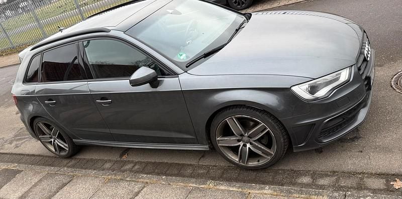 Gebraucht Audi A3 S-Line 184 PS (135 kW) 2015 Andere farben Limousine