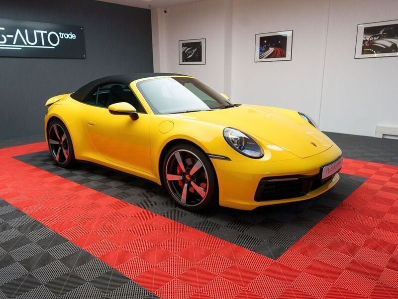 Gelb Gebraucht 2024 Porsche 911 Carrera Cabriolet Cabrio | 159.460 € (Superpreis) - Bild 1/4