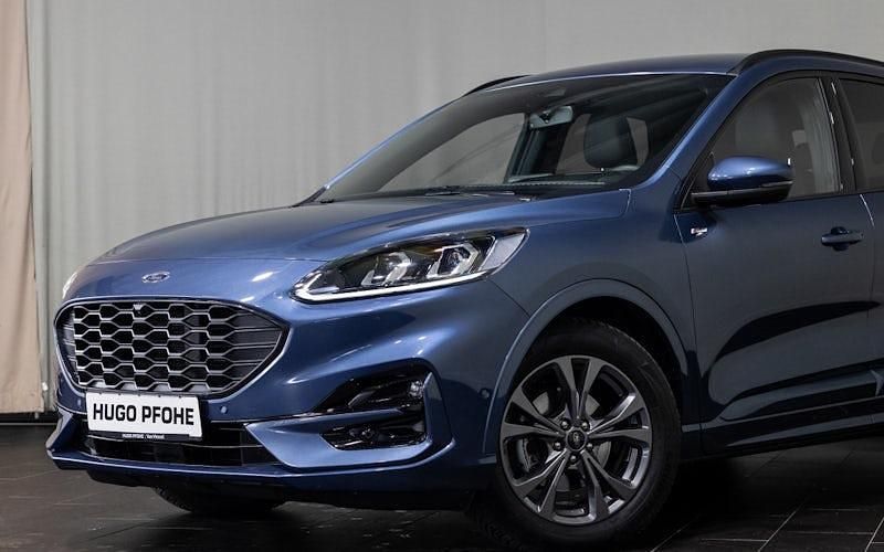 Gebraucht Ford Kuga ST-Line X 120 PS (88 kW) 2023 Chrome blue SUV