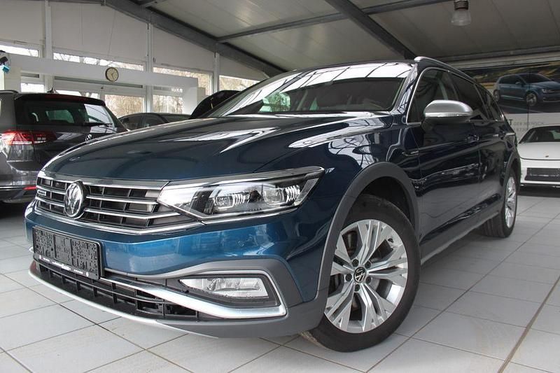 Gebraucht VW Passat Alltrack 280 PS (205 kW) 2022 Blau Kombi