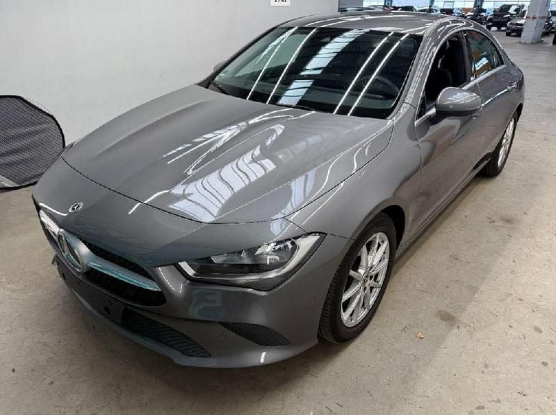 Gebraucht Mercedes CLA200 150 PS (110 kW) 2021 Grau Limousine