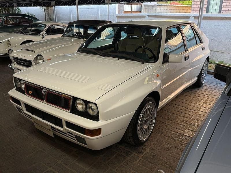Second-hand Lancia Delta 1993 Alb Hatchback