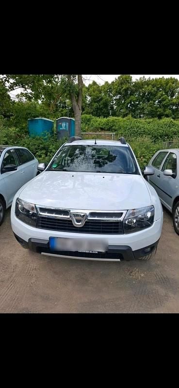 Weiß Gebraucht 2013 Dacia Duster SUV | 7.000 € (Etwas zu teuer) - Bild 1/3