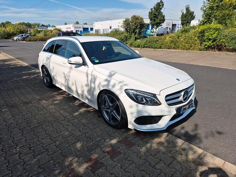 Gebraucht Mercedes C200 AMG line 184 PS (135 kW) 2014 Weiß Kombi