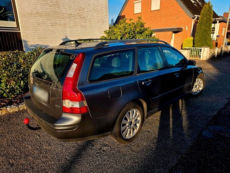Gebraucht Volvo V50 Summum 136 PS (100 kW) 2004 Grau Kombi