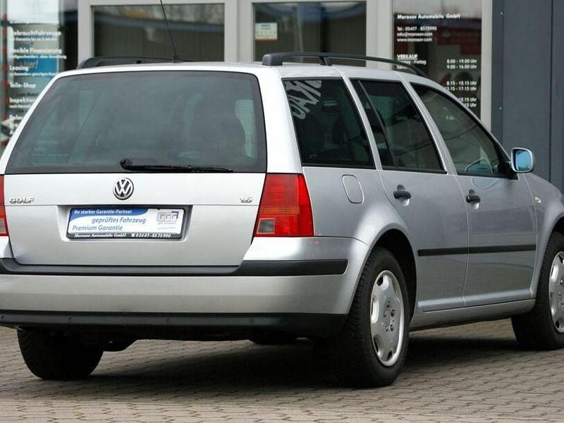 Gebraucht VW Golf IV Edition 105 PS (77 kW) 2001 Silber Kombi