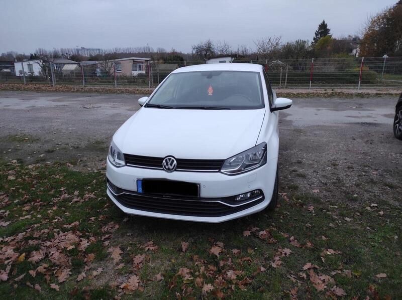 Weiß Gebraucht 2017 VW Polo Sound Kleinwagen | 7.999 € (Fairer Preis) - Bild 1/4