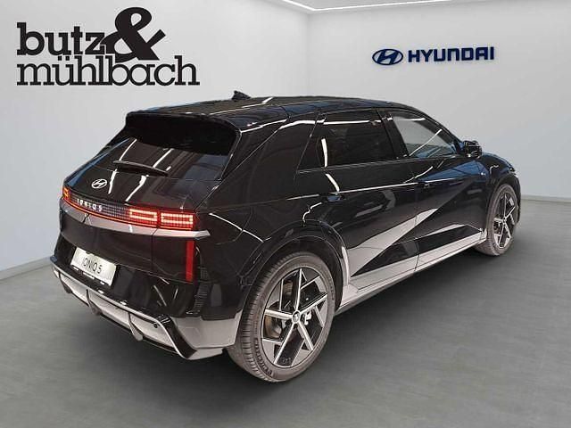 Gebraucht Hyundai Ioniq N Line 167 kW (228 PS) 2025 Abyss black / mic Kleinwagen