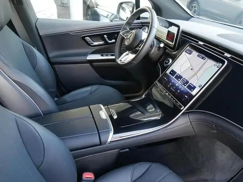 Gebraucht Mercedes EQE300 180 kW (245 PS) 2023 Weiss unilack polarweiß SUV
