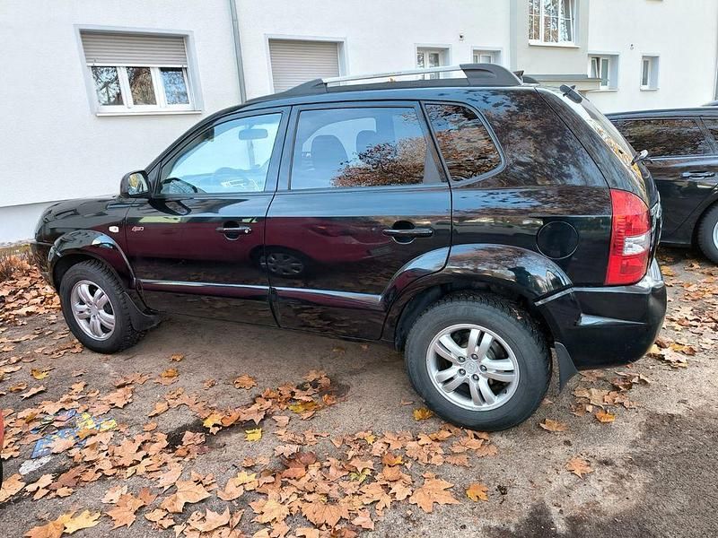 Schwarz Gebraucht 2007 Hyundai Tucson GLS SUV | 3.950 € (Fairer Preis) - Bild 1/4