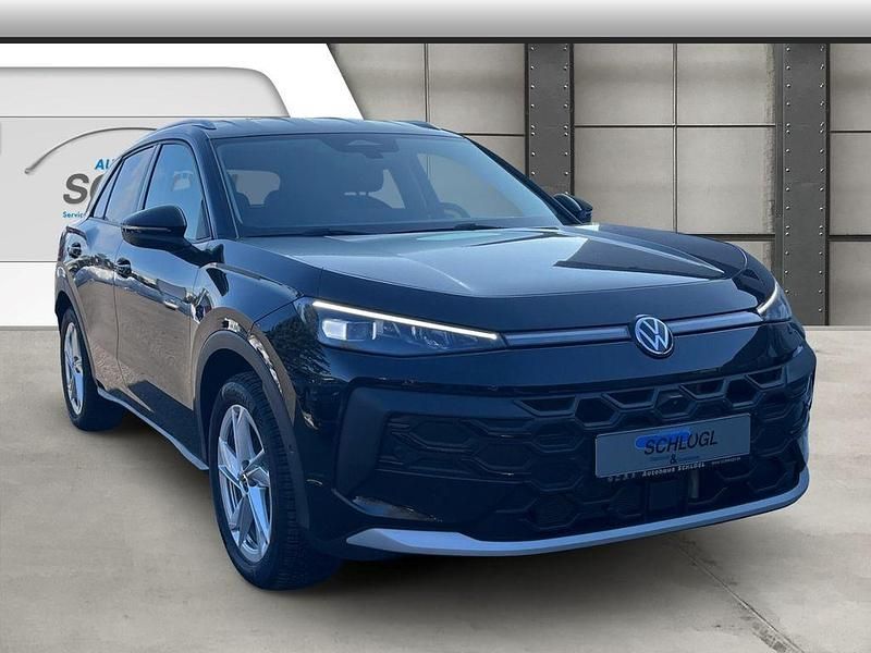 Neu VW T-Roc Style 116 PS (85 kW) 2026 Schwarz SUV