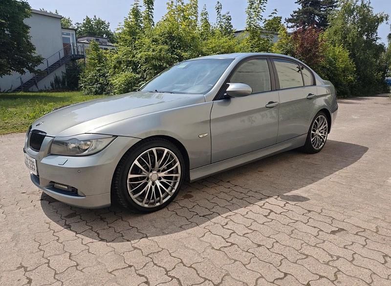 Gebraucht BMW 320 163 PS (119 kW) 2006 Limousine