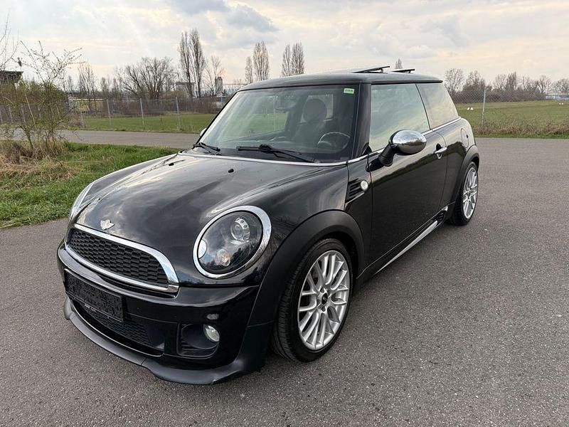 Gebraucht Mini John Cooper Works 122 PS (89 kW) 2011 Schwarz Kleinwagen