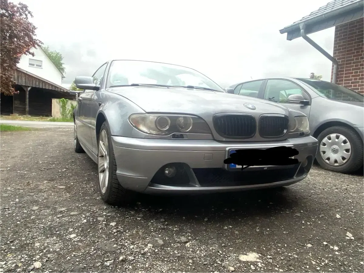 Gebraucht BMW 318 150 PS (110 kW) 2003 Andere farben Coupé