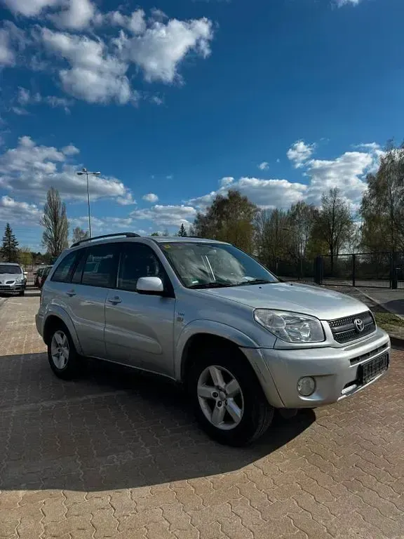 Gebraucht Toyota RAV4 Sol 150 PS (110 kW) 2005 Silber SUV