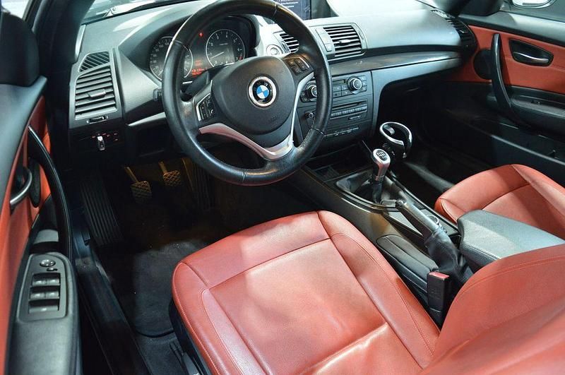 Gebraucht BMW 118 Cabriolet Advantage 143 PS (105 kW) 2012 Schwarz Cabrio