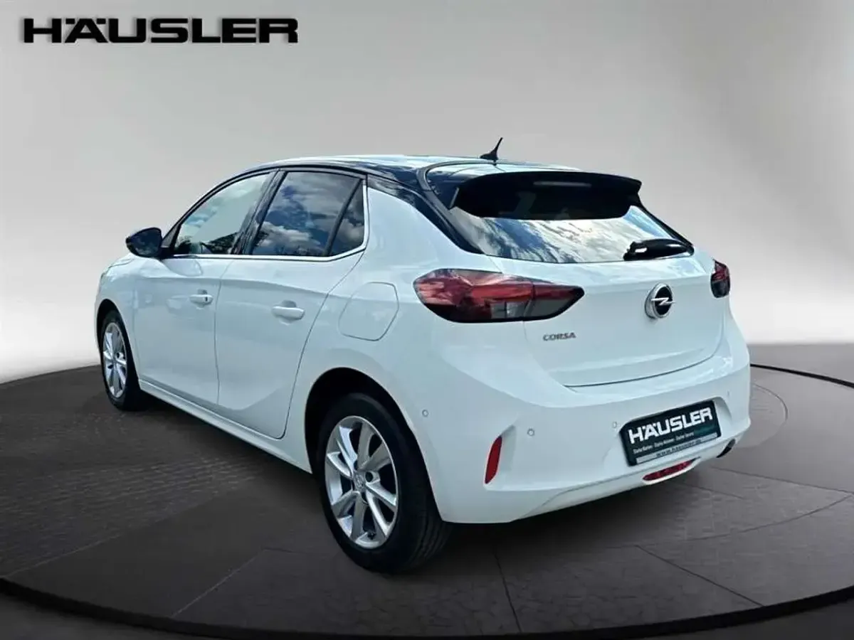 Gebraucht Opel Corsa Elegance 101 PS (74 kW) 2022 Weiss Kleinwagen