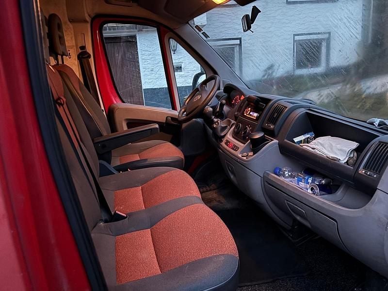 Gebraucht Fiat Ducato 100 PS (73 kW) 2010 Rot Van