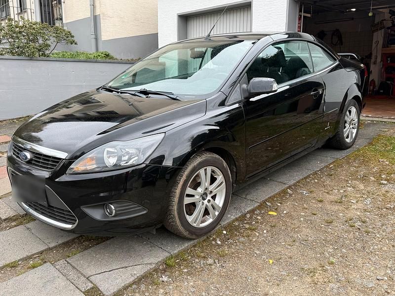 Gebraucht Ford Focus Cabriolet 146 PS (107 kW) 2008 Schwarz Cabrio