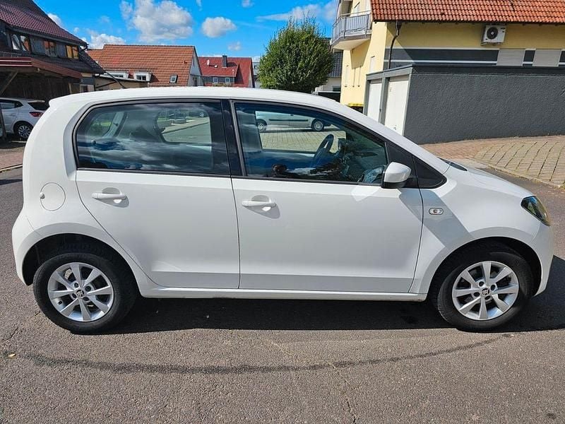 Gebraucht Skoda Citigo G-TEC Elegance 68 PS (50 kW) 2015 Weiß Kleinwagen