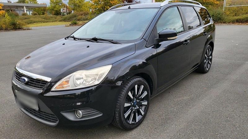 Schwarz Gebraucht 2009 Ford Focus Kombi | 2.399 € (Guter Preis) - Bild 1/4