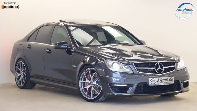 Schwarz Gebraucht 2013 Mercedes C63 AMG AMG Limousine | 54.999 € - Bild 1/4