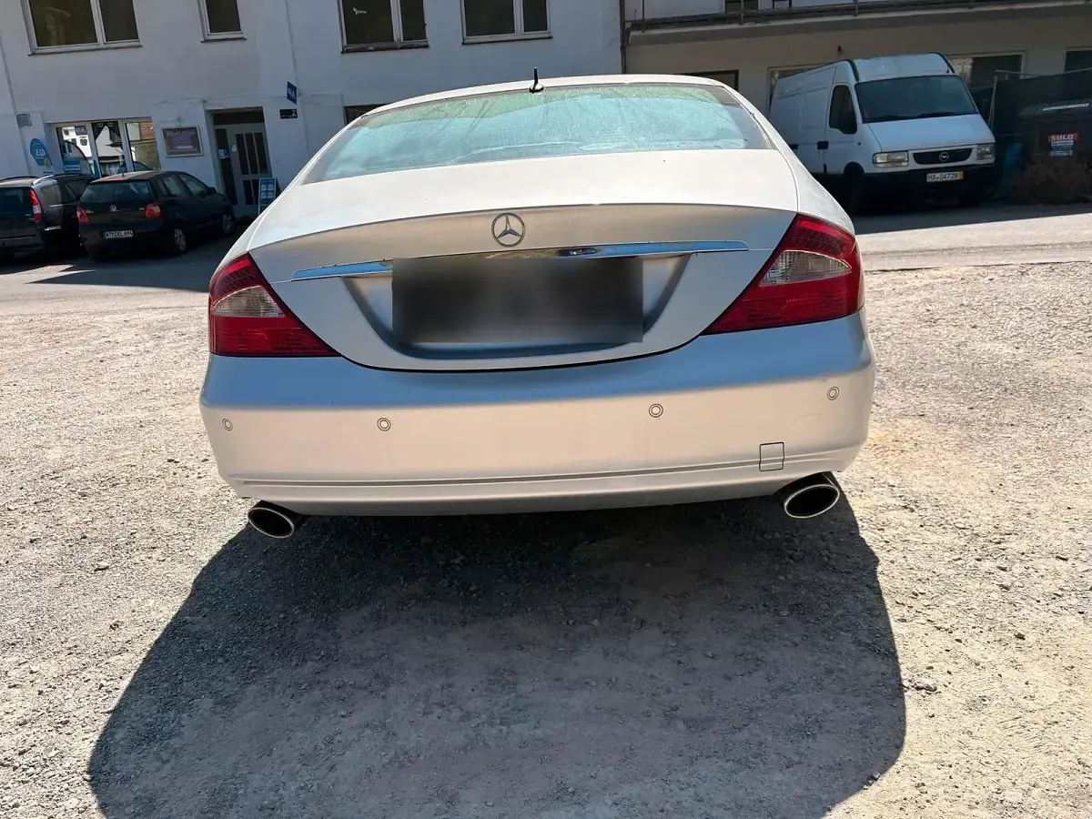 Gebraucht Mercedes CLS320 245 PS (180 kW) 2006 Silber Coupé