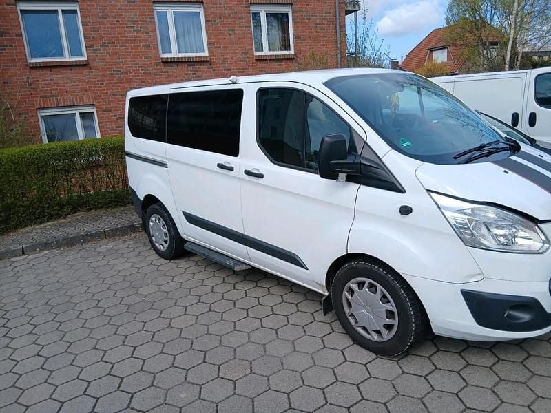 Usata Ford Transit 131 CV (96 kW) 2017 Bianco Monovolume