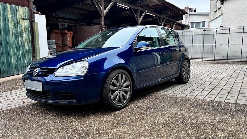 Gebraucht VW Golf IV 140 PS (102 kW) 2005 Blau Limousine