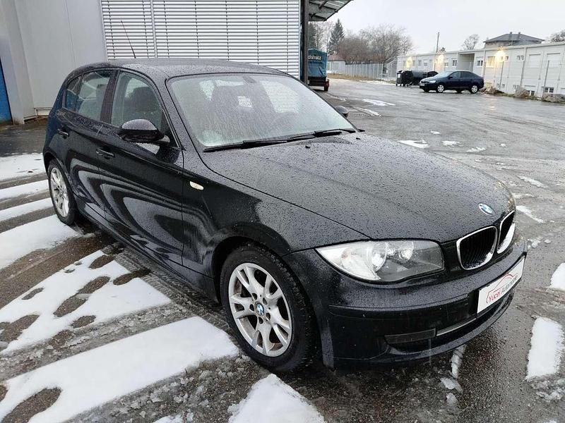 Black sapphire metallic Gebraucht 2007 BMW 116 Kleinwagen | 1.499 € (Superpreis) - Bild 1/4