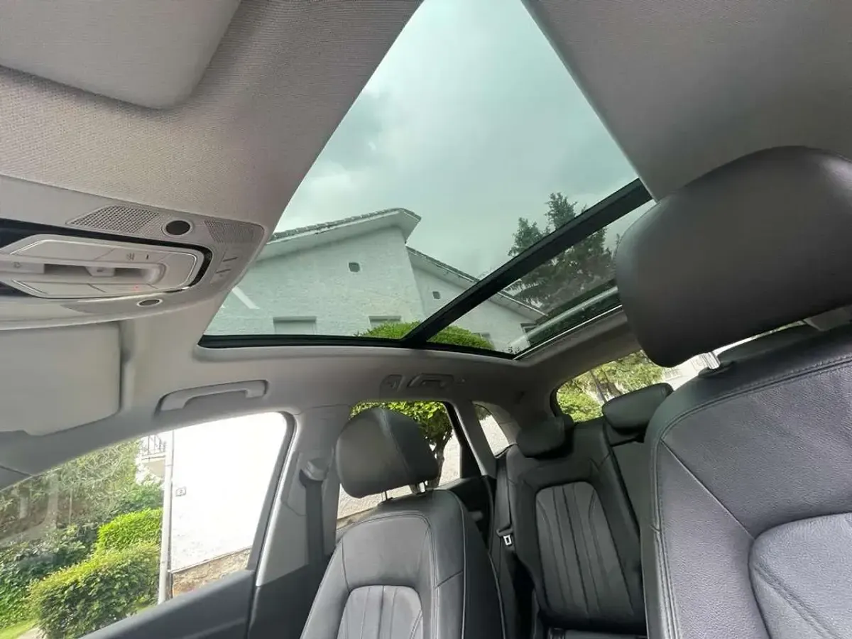 Käytetty Audi Q5 252 HP (185 kW) 2018 Musta Katumaasturi