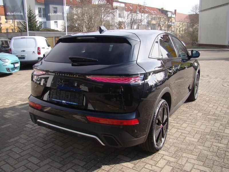 Gebraucht DS Automobiles DS7 Crossback Performance 131 PS (96 kW) 2023 Schwarz SUV