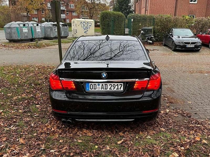 Gebraucht BMW 730 300 PS (220 kW) 2014 Schwarz Limousine
