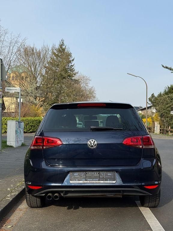 Gebraucht VW Golf VII R-line 150 PS (110 kW) 2014 Blau Limousine