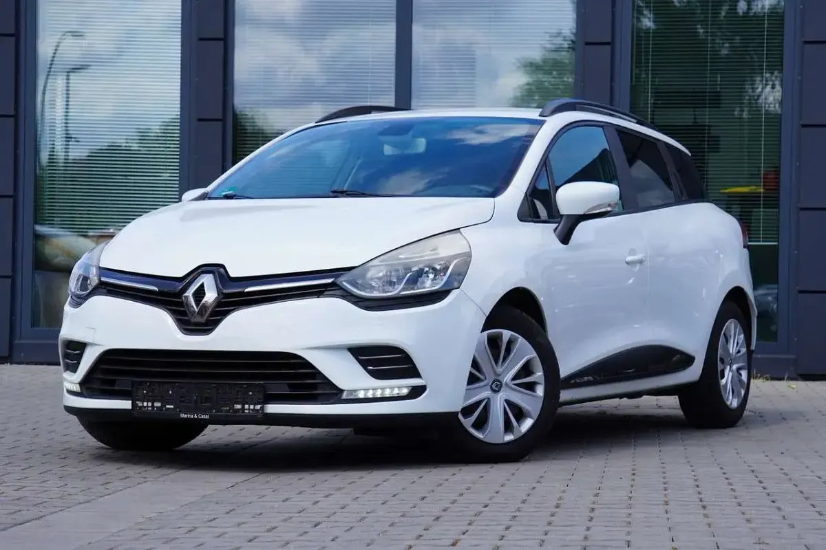 Gebraucht Renault Clio GrandTour Business 75 PS (55 kW) 2016 Gletscherweiss Kombi