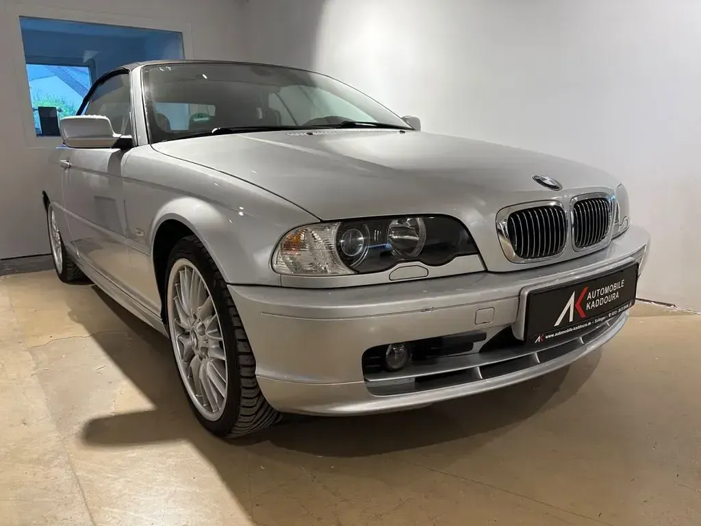 Gebraucht BMW 320 Cabriolet Sport Line 170 PS (125 kW) 2001 Titansilber (metallic) Cabrio