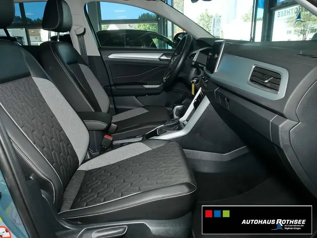 Gebraucht VW T-Roc Goal 150 PS (110 kW) 2025 Blau SUV