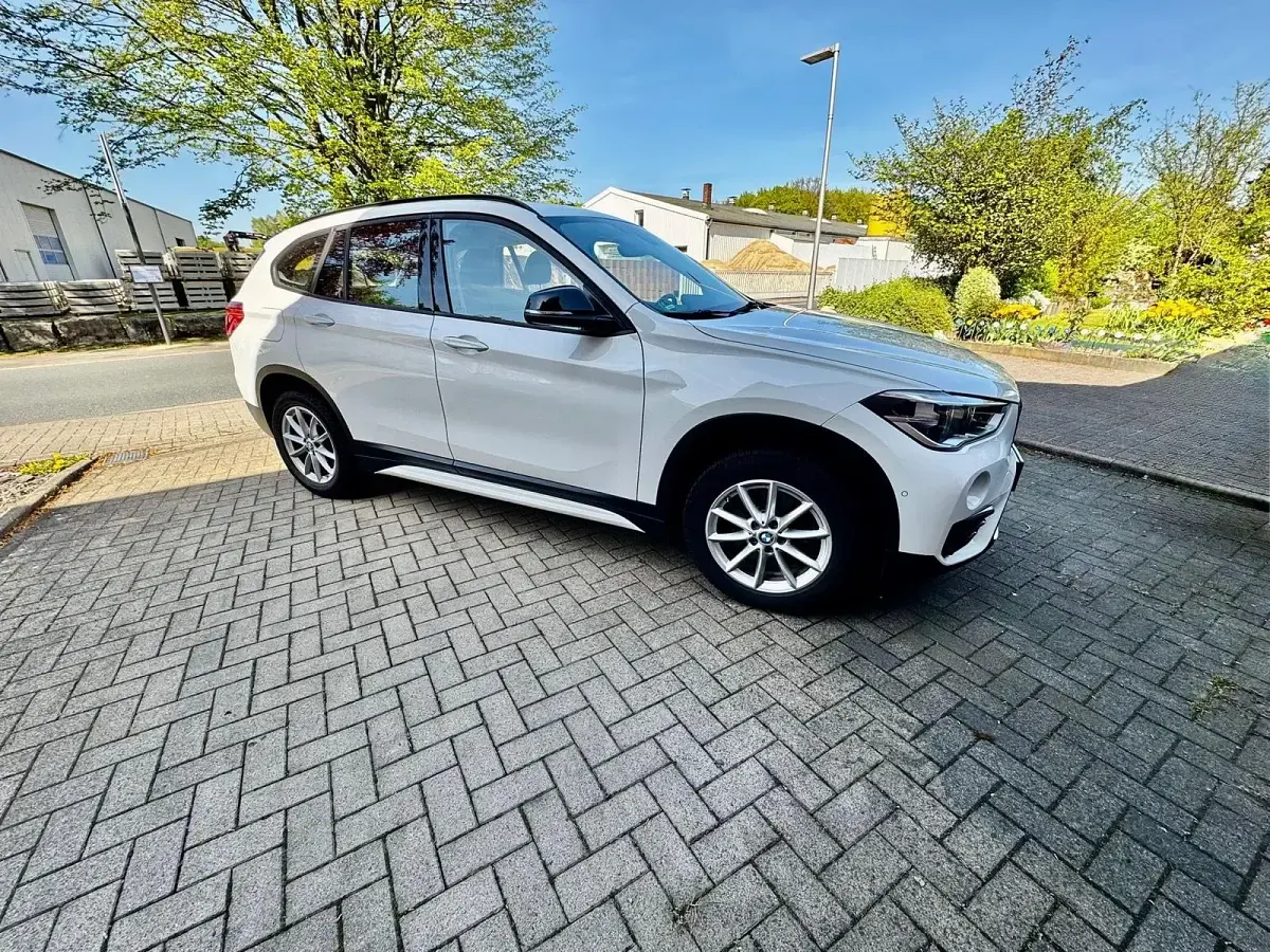 Second-hand BMW X1 192 CP (141 kW) 2018 Alb SUV