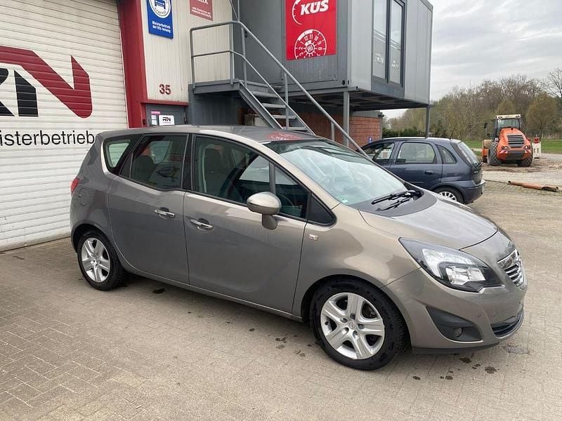 Gebraucht Opel Meriva Innovation 101 PS (74 kW) 2012 Grau Van / Kleinbus