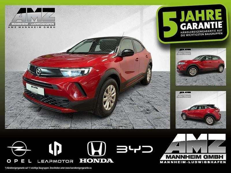 Lackierung rot rubi/typ aussen Gebraucht 2023 Opel Mokka-e Edition SUV | 16.450 € (Superpreis) - Bild 1/4