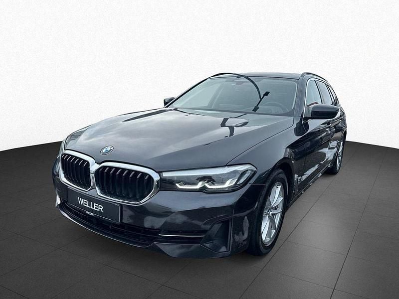 Gebraucht BMW 530 286 PS (210 kW) 2022 Grau Kombi
