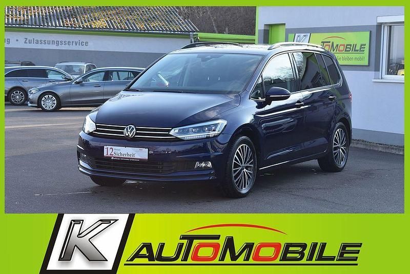 Gebraucht VW Touran 150 PS (110 kW) 2024 Blau Van / Kleinbus