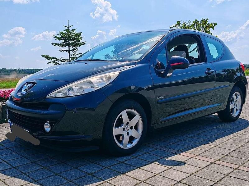 Schwarz Gebraucht 2009 Peugeot 207 Tendance Limousine | 2.590 € (Fairer Preis) - Bild 1/4